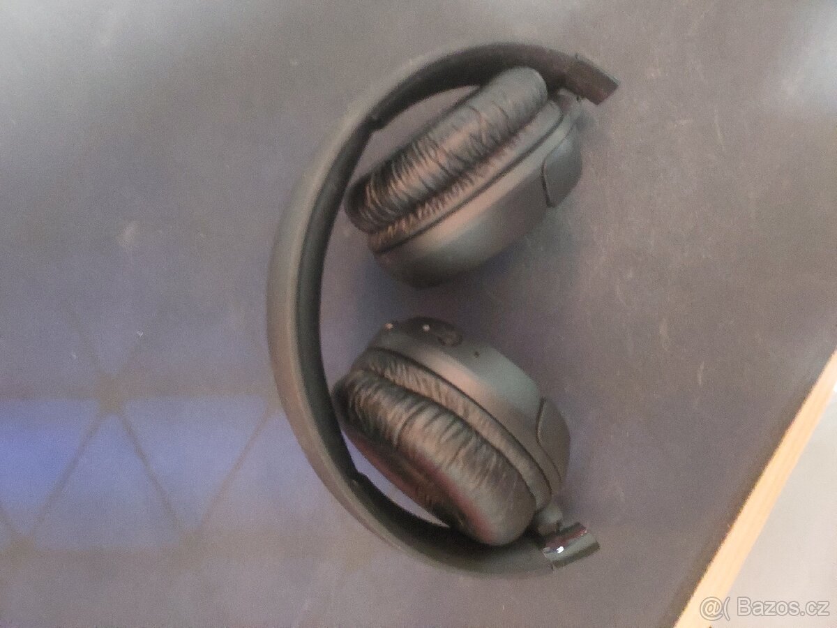 Bezdrátová sluchátka jbl tune 520t