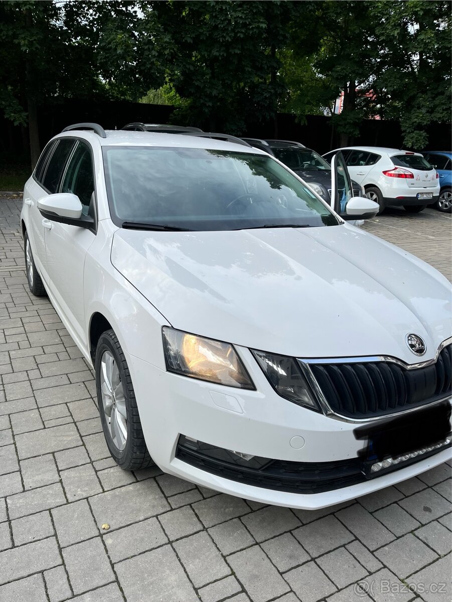 Škoda Octavia Combi automat 1,6