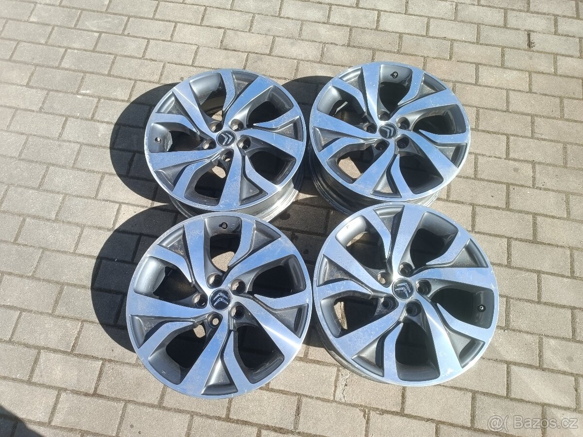 216. Originál Kola Citroen R18 s TPMS
