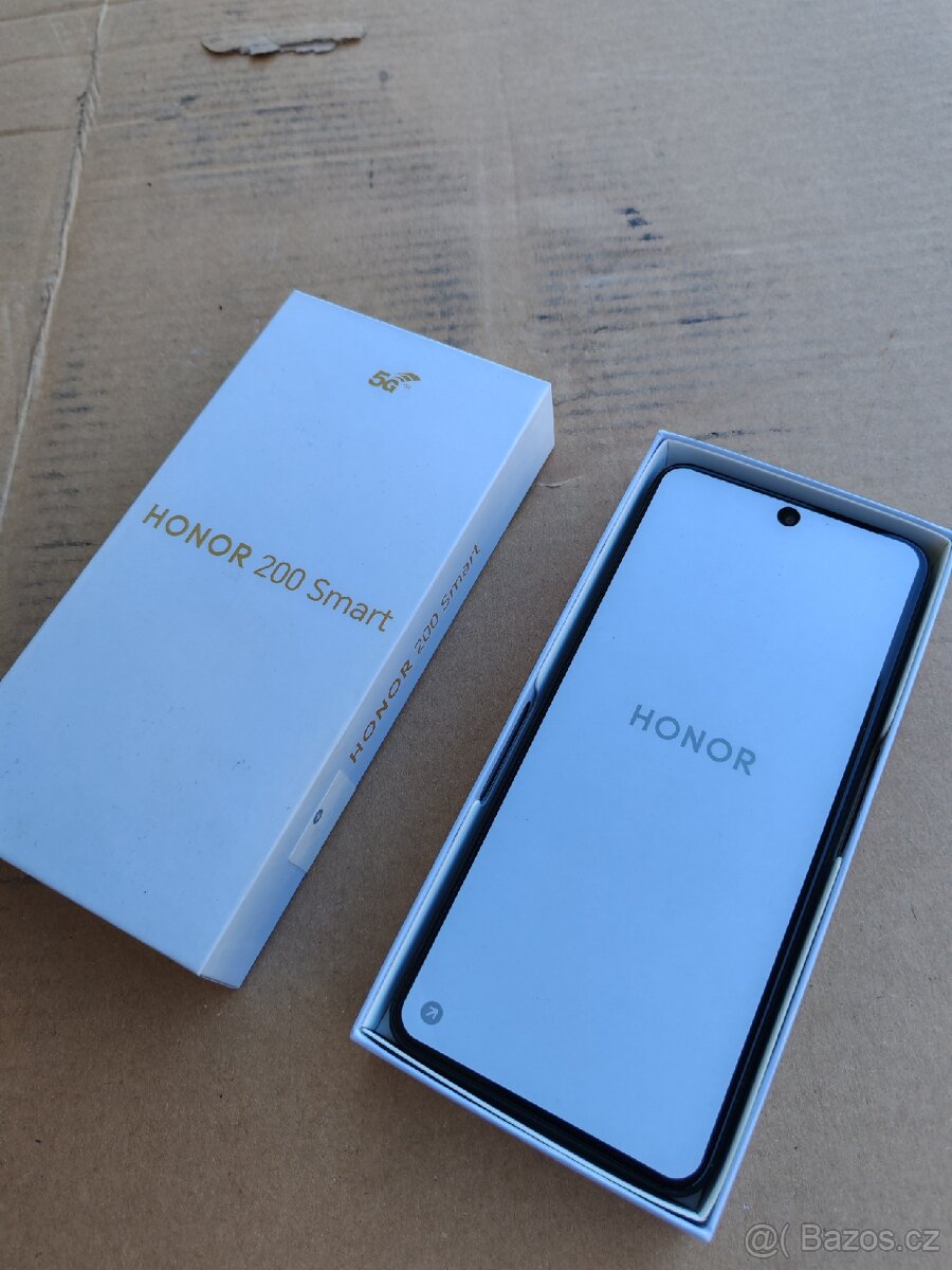 Honor 200 smart