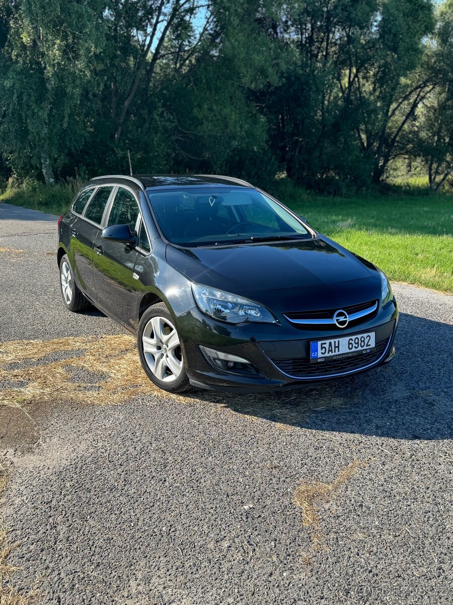 Opel Astra J 1.6