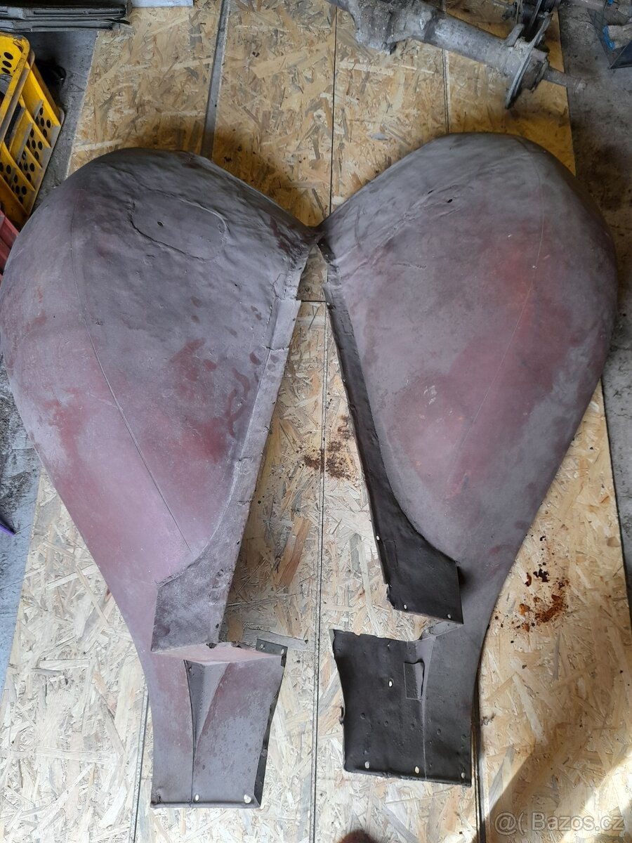 Aero 500,662 blatníky přední