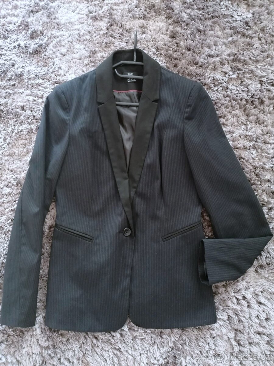 sako F&F, vel. M/L, tmavě modré, s proužkem