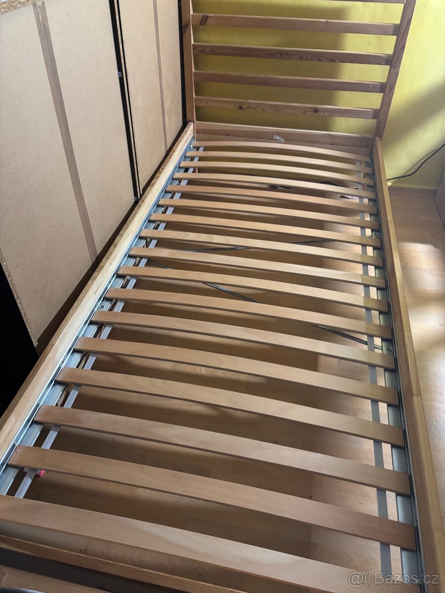 postel IKEA Tarva