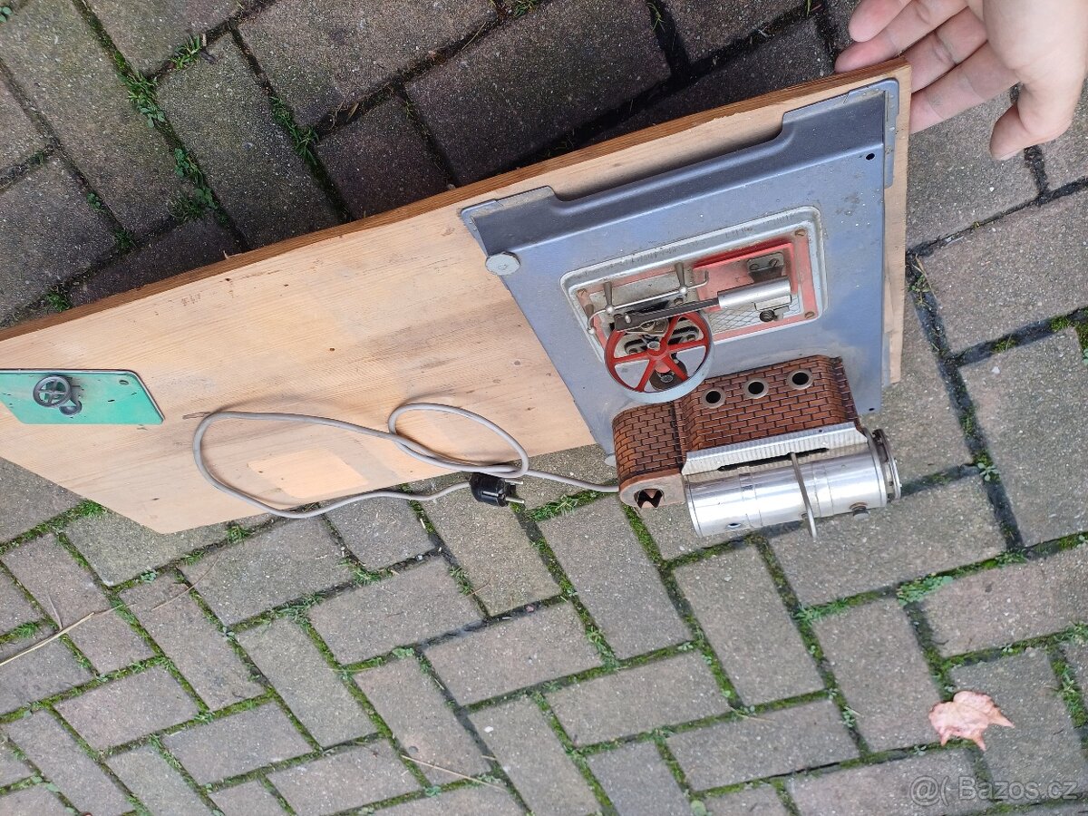 Model parního stroje Wilesco