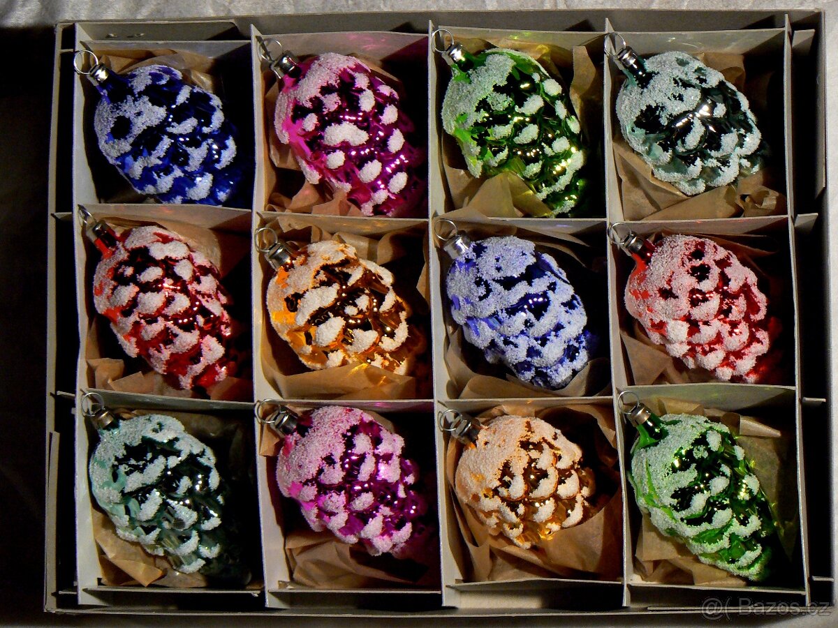 Retro vánoční ozdoby-šišky