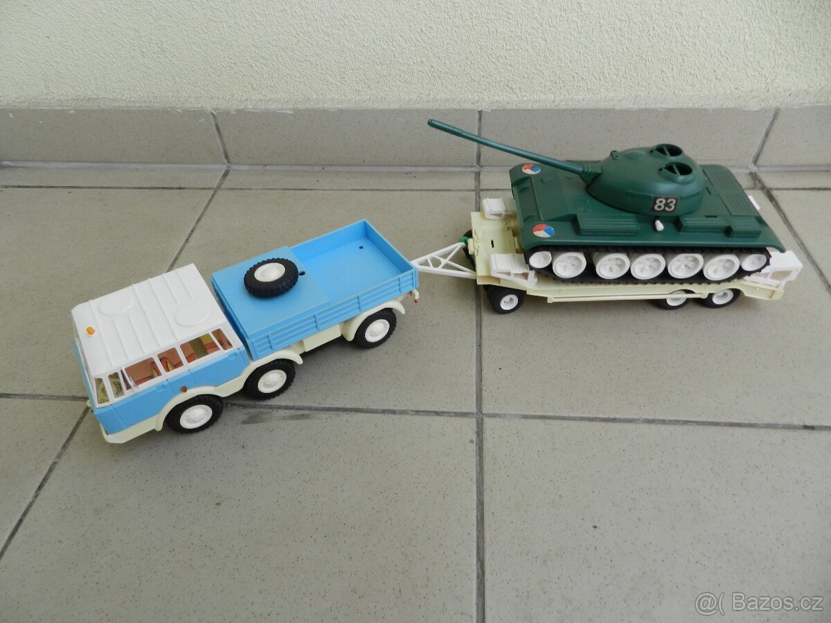 TATRA 813 PODVALNÍK P32 TANK T54 - ITES r. 1980 - ČSSR