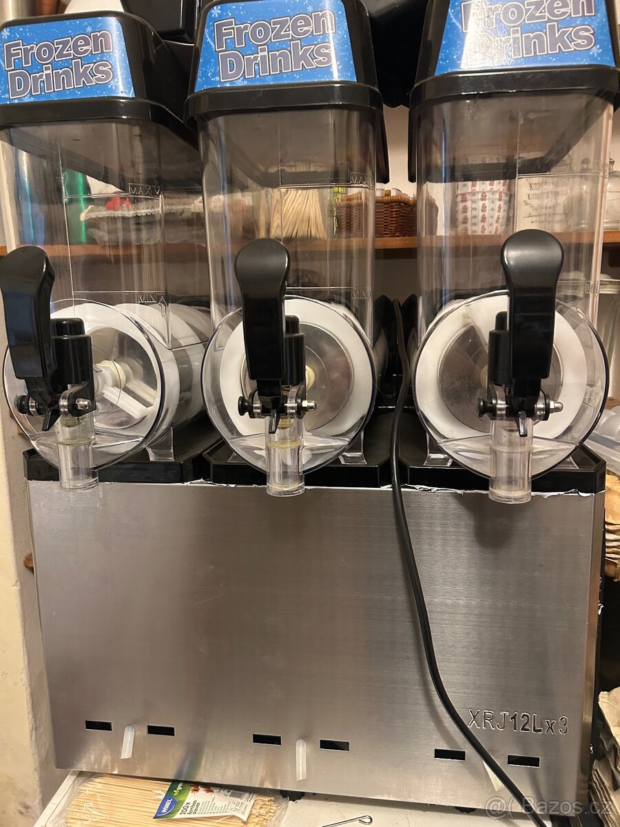 Výrobník ledové tříště Granity 3x 12L