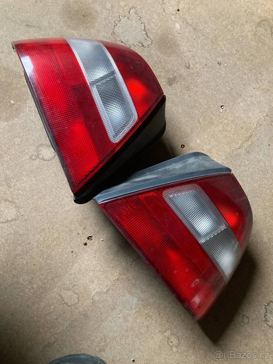 Zadní světla Civic 6G Anglán