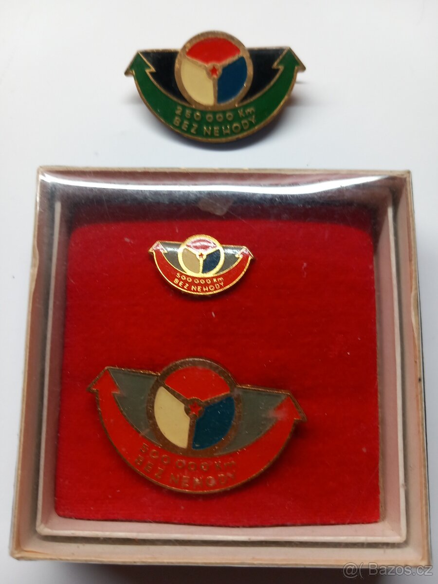 Odznaky - 250.000 a 500.000 bez nehody