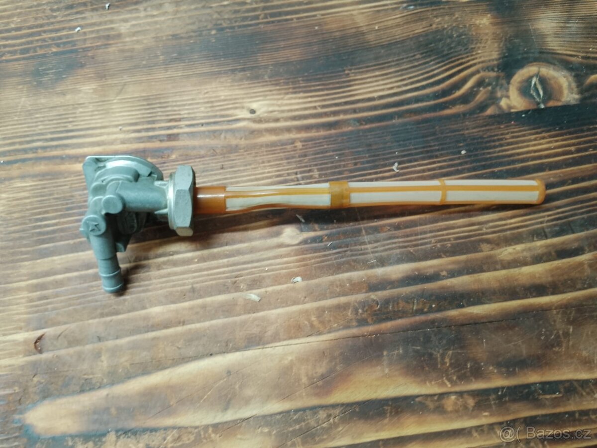 Prodám palivový kohout