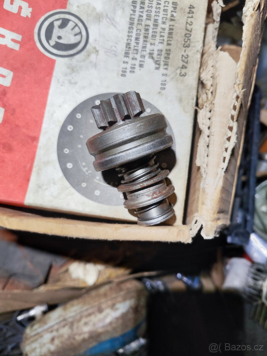 Pastorek startéra Multicar