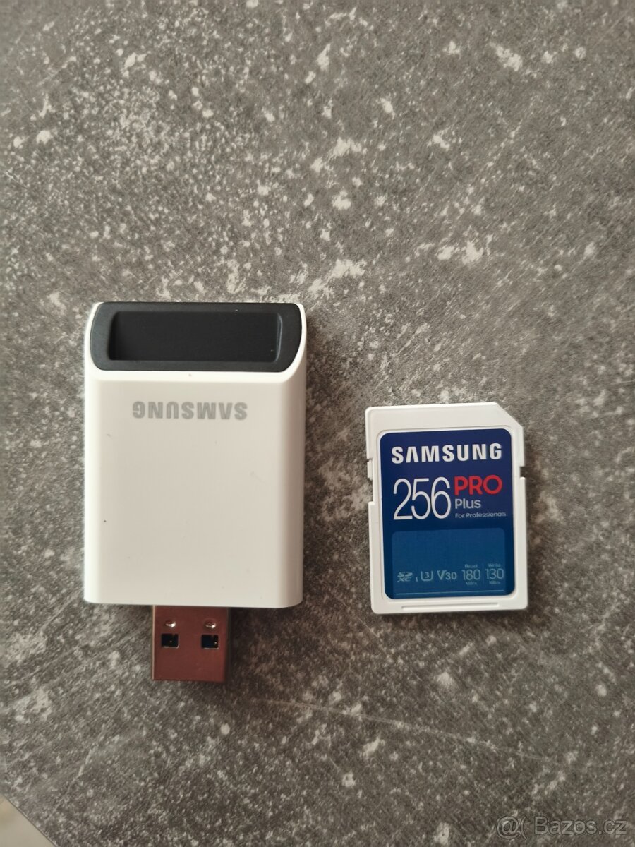 SDXC 256GB + USB čtečka