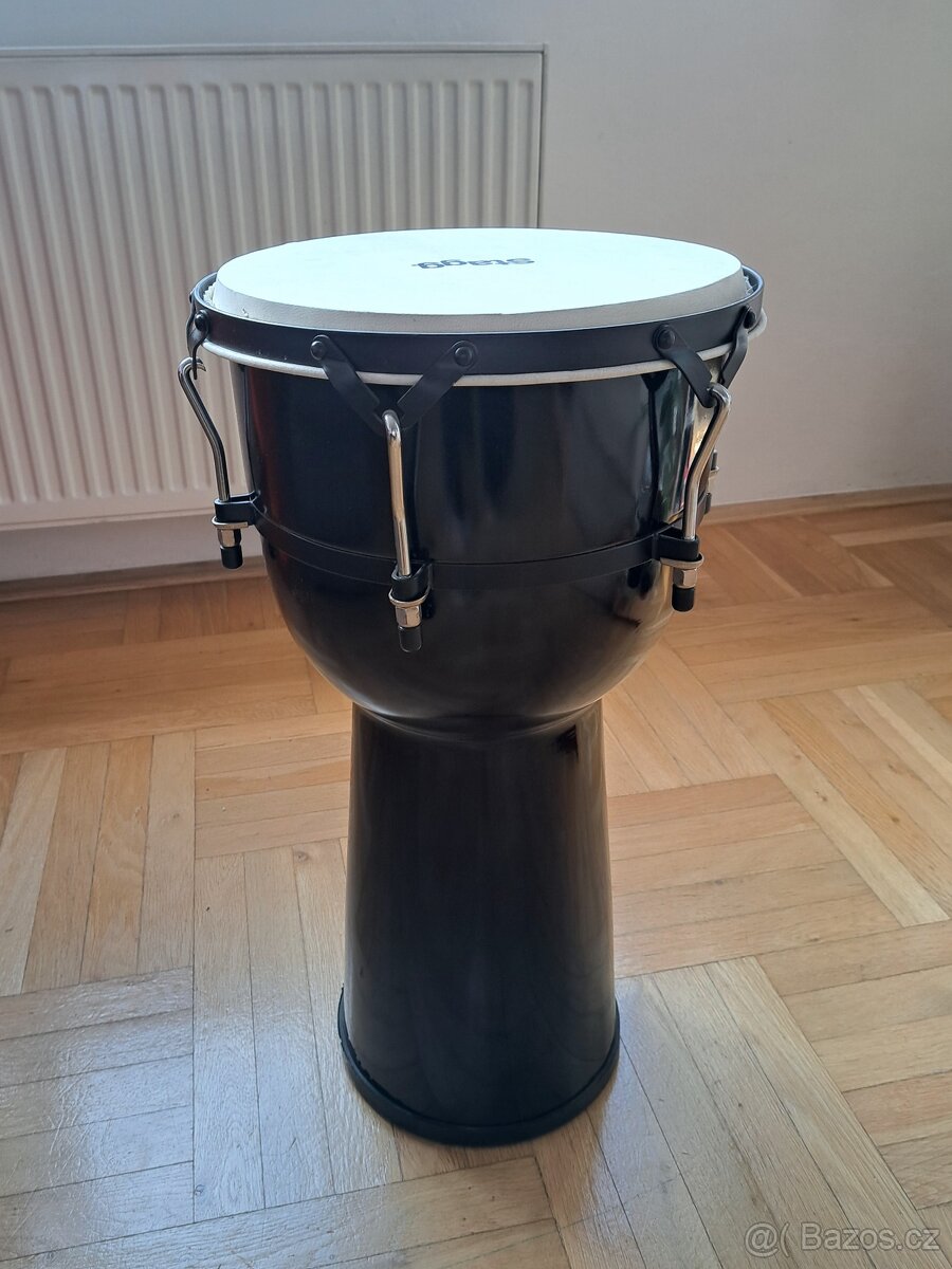 Laminátové djembe Stagg - nepoužívané