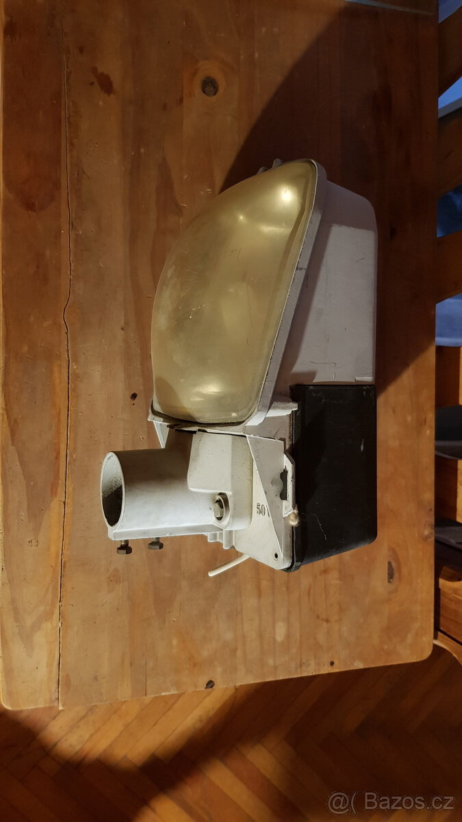 Venkovní lampa
