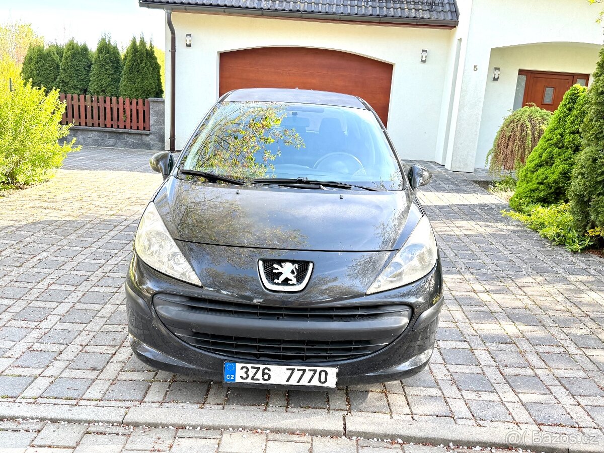 Peugeot 207 1.4.Benzín - Nová Stk