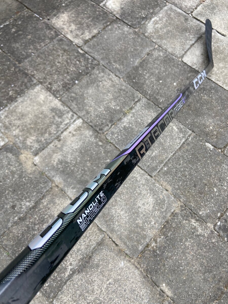 Hokejka CCM Trigger 9 Pro 85flex levá NOVÁ