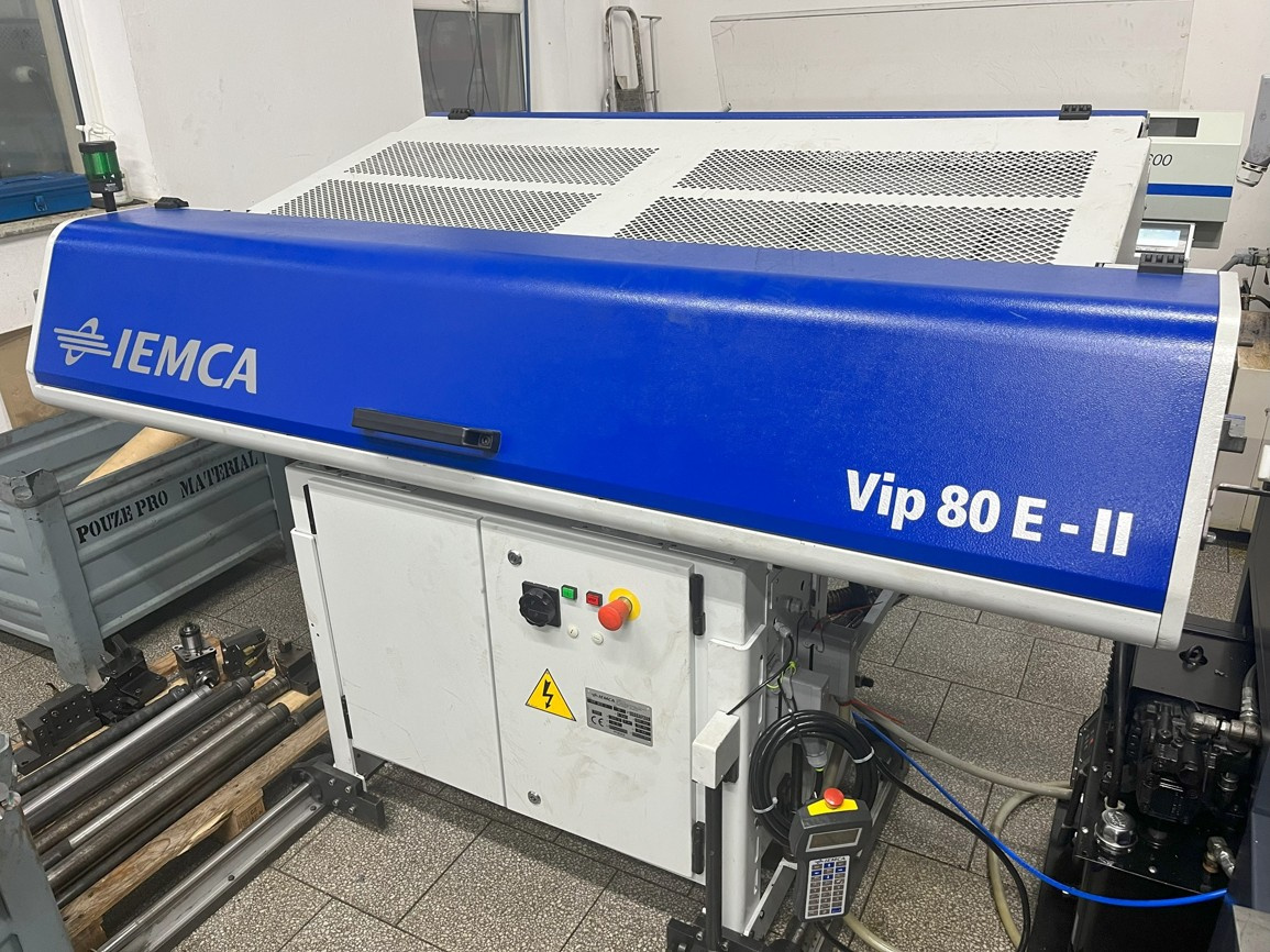 Podavač krátkých tyčí IEMCA Vip 80 E-II