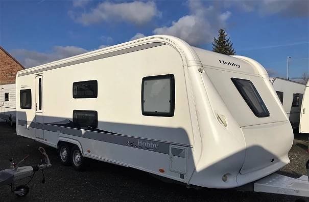Sháním velký karavan do 400tis