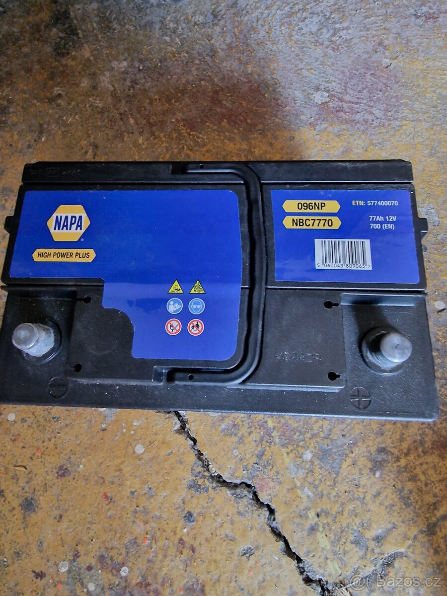 Prodám autobaterii 12V,77Ah