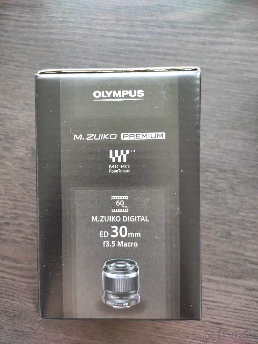 OLYMPUS M.ZUIKO 30 mm f/3,5 Makro černý