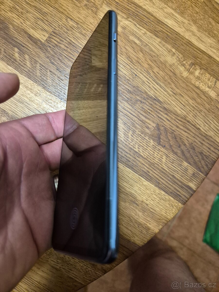 OnePlus Nord2 5G