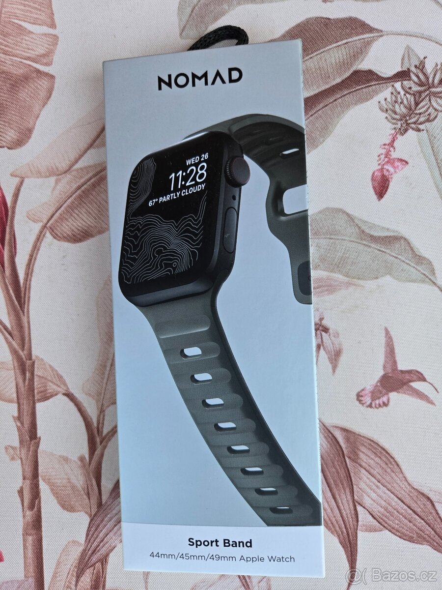 Nomad řemínek na Apple watch
