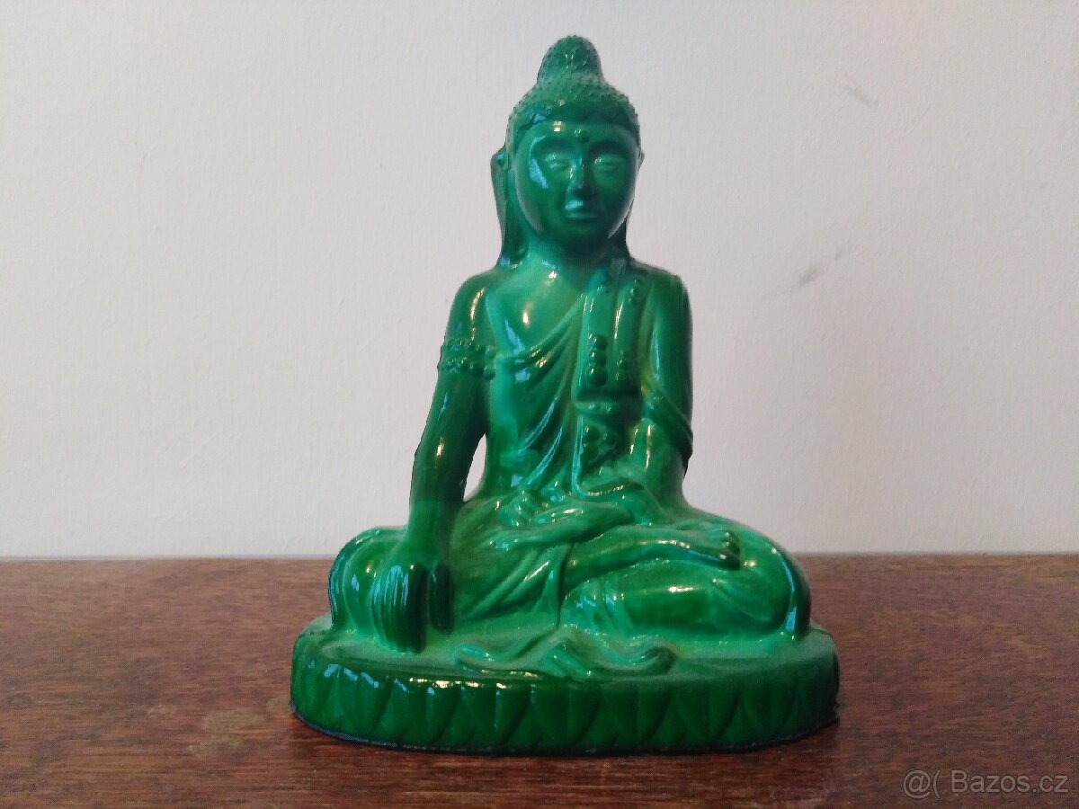 Jade Art deco Buddha