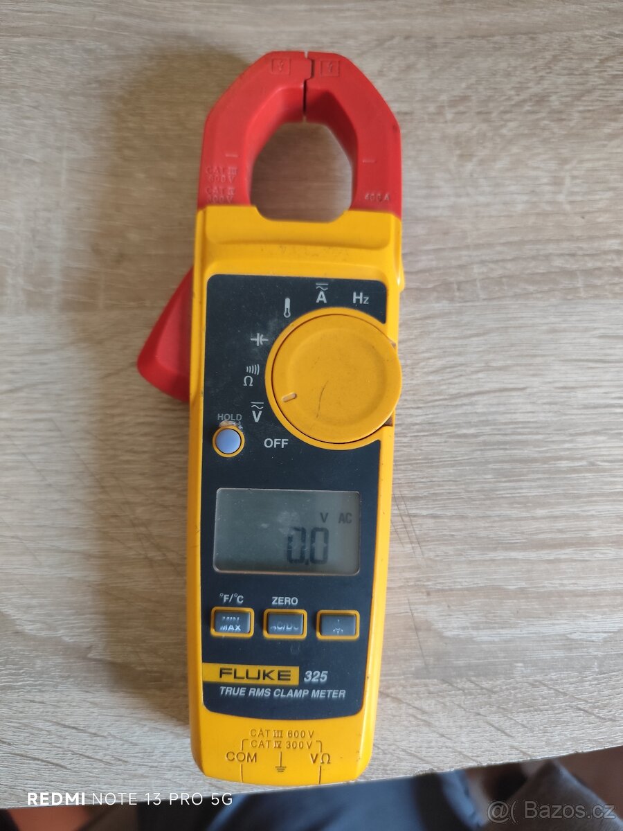 FLUKE 325 RMS - klešťový měřák