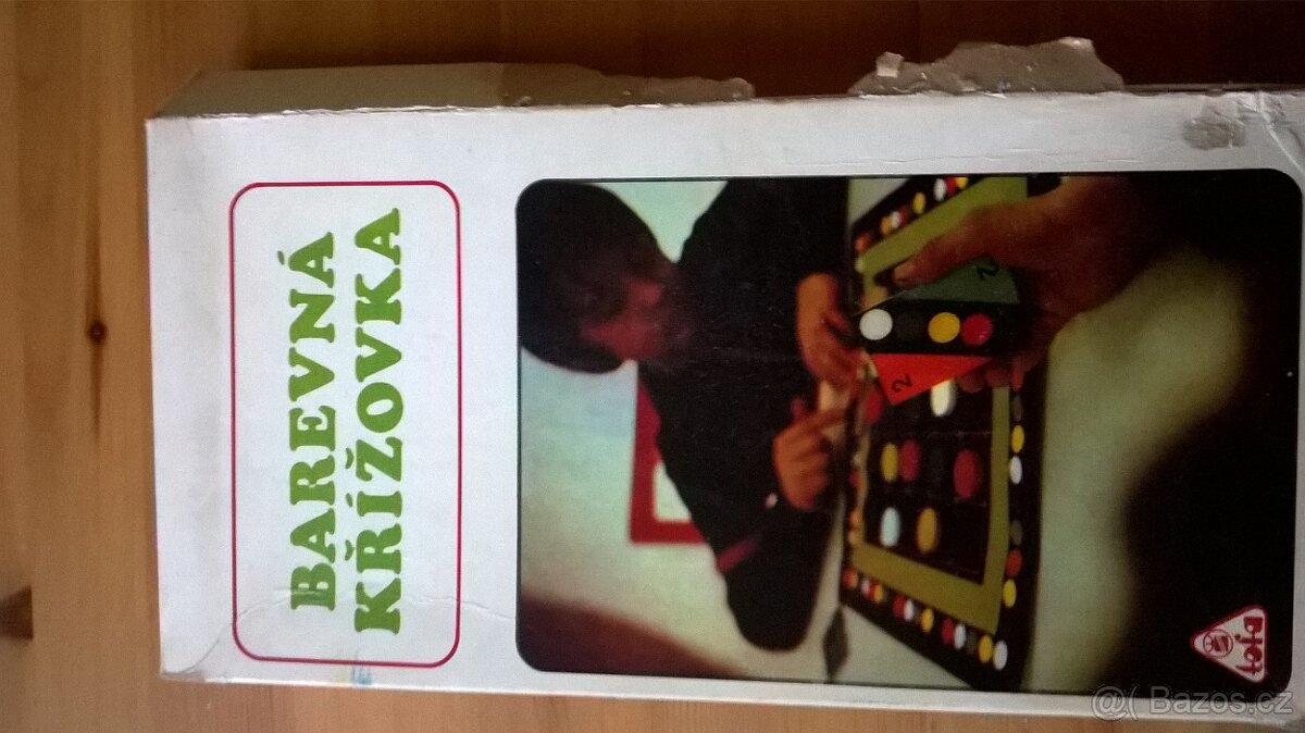 Retro hra TOFA Barevná křížovka