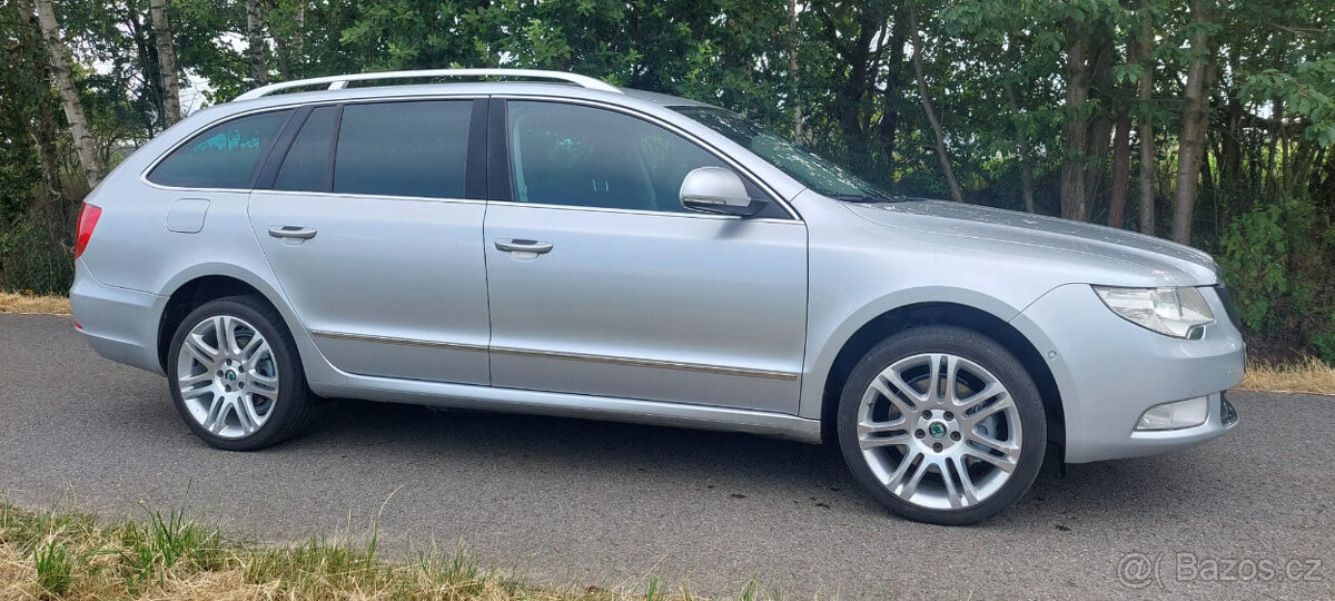 Superb 4x4 combi manuál - čtětě