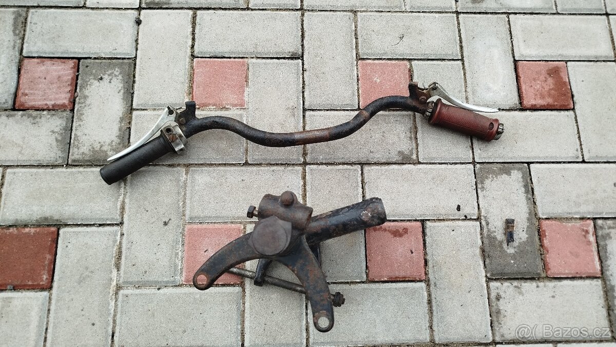 Krk řízení, řidítka ČZ 125/150C