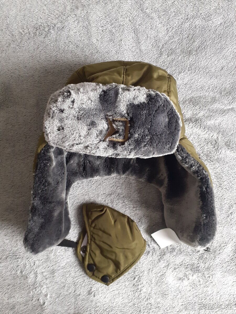 NOVÁ BERANICE BOYAR ZATEPLENÁ S CEDULKOU. PŮV.CENA 2000,-