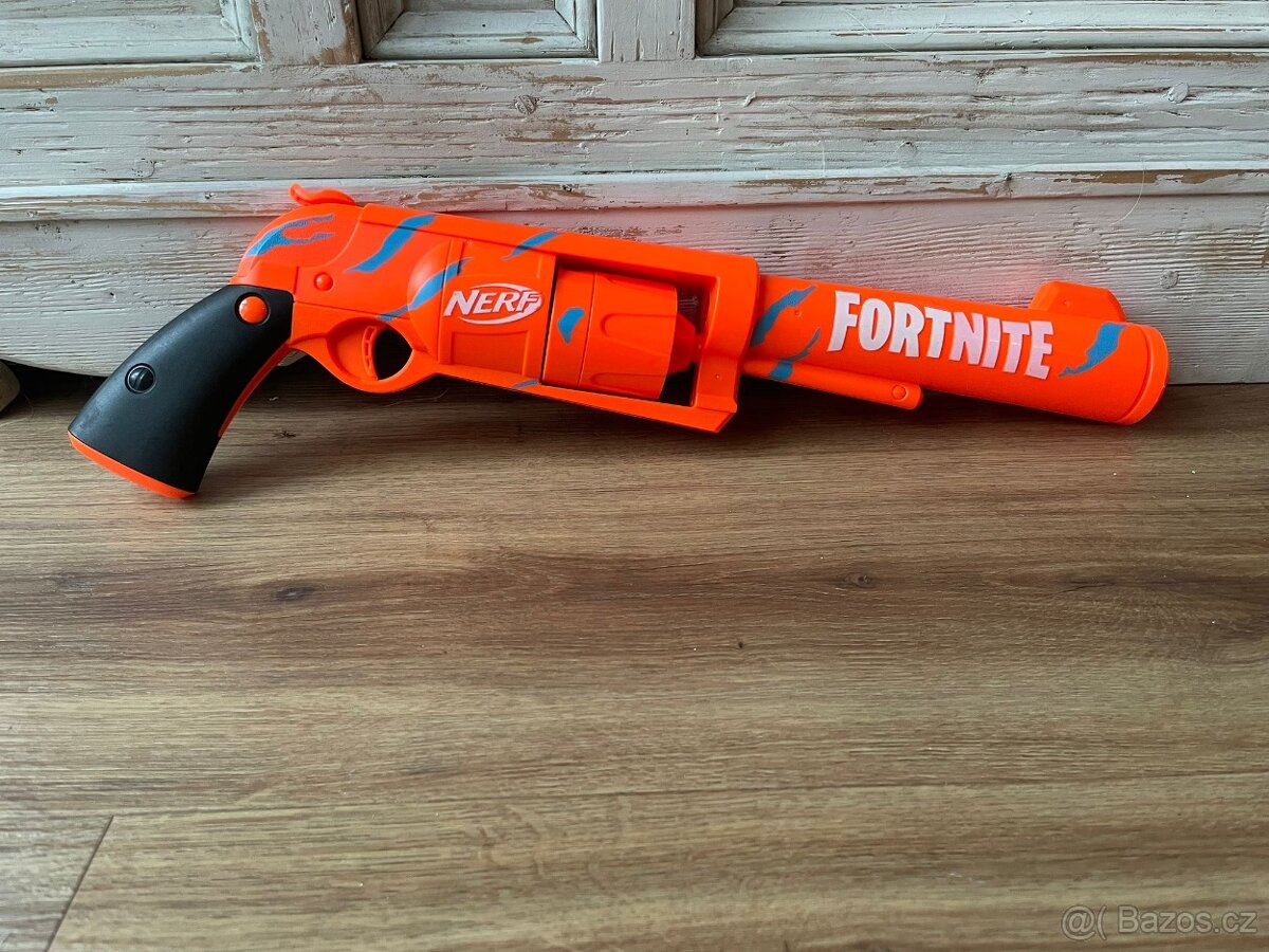 Nerf fortnite revolver