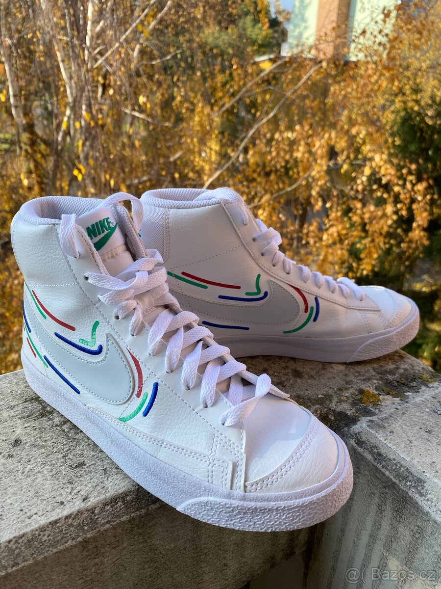 Nike Blazer Mid ’77 bílé tenisky