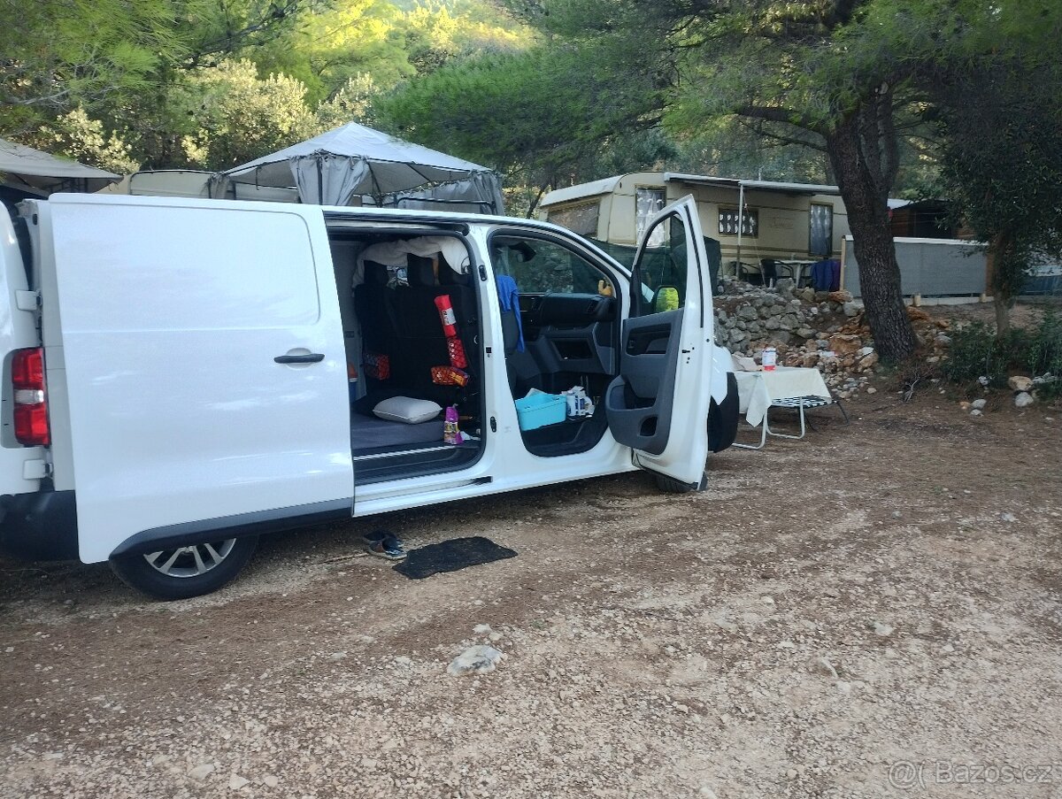 Peugeot Expert III – ideální vůz na cestování a kempování