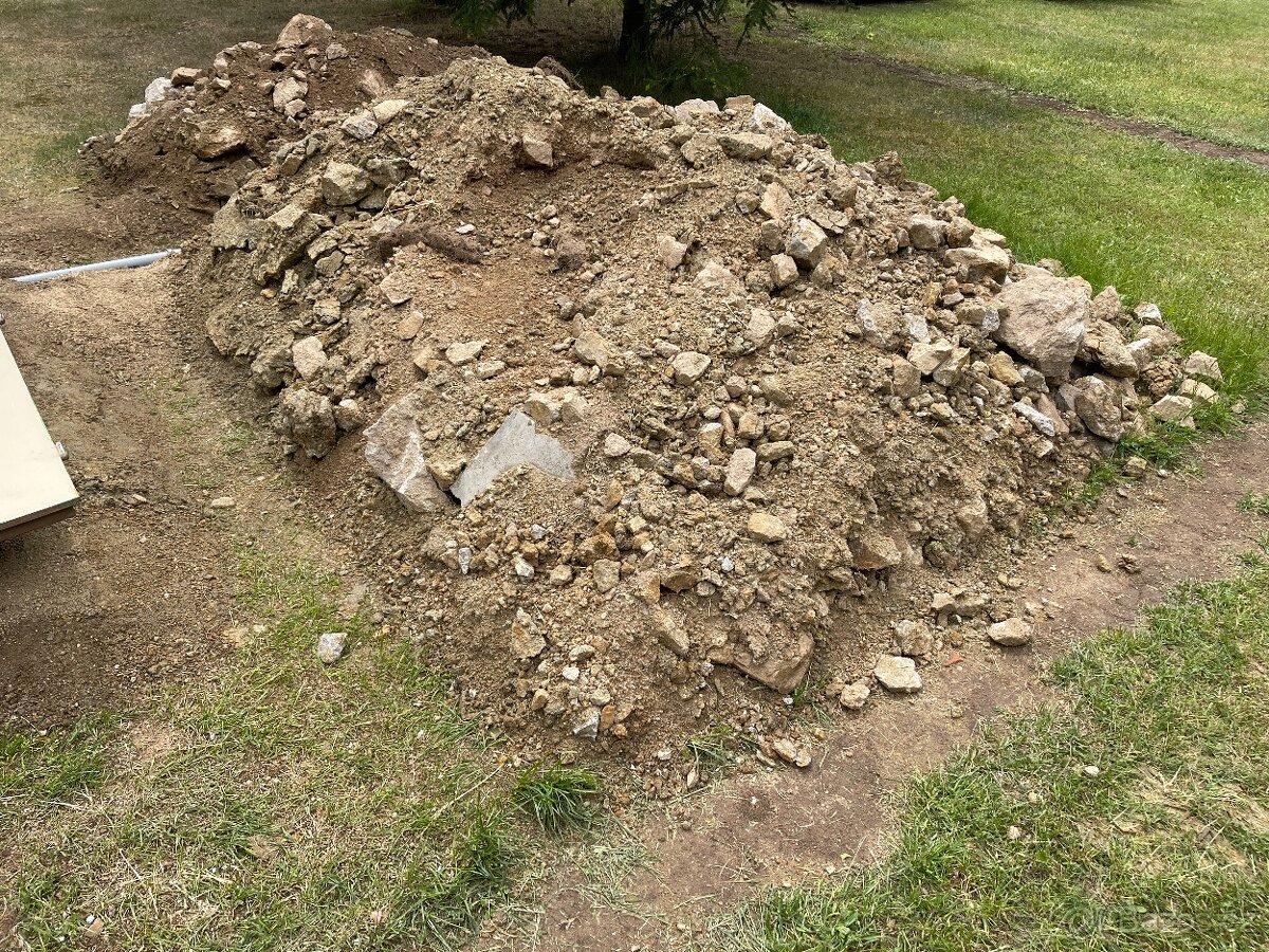 Nechám za odvoz zeminu