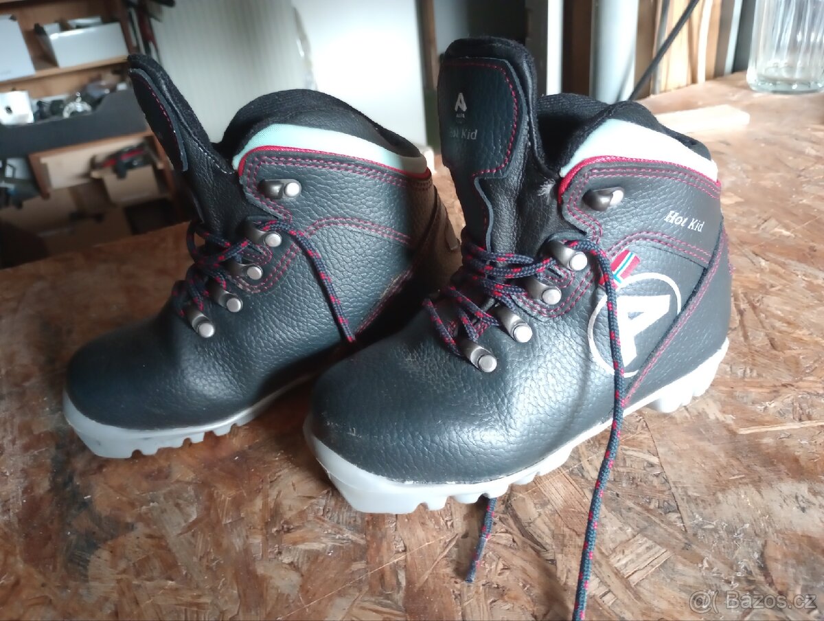 Dětské boty na běžky Alpina jako nové