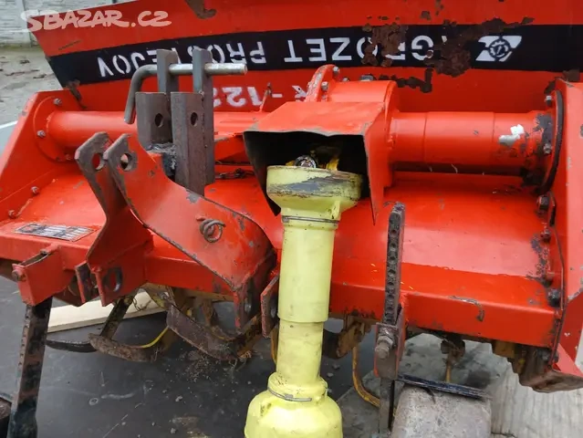 Prodám rotavator KYR-122 k malotraktorům ve velmi dobrému st