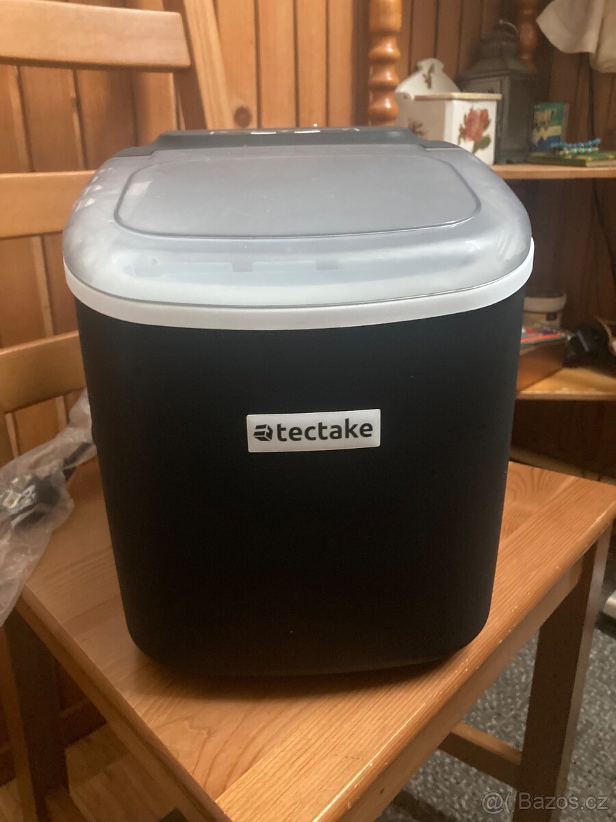 Výrobník ledu tectake