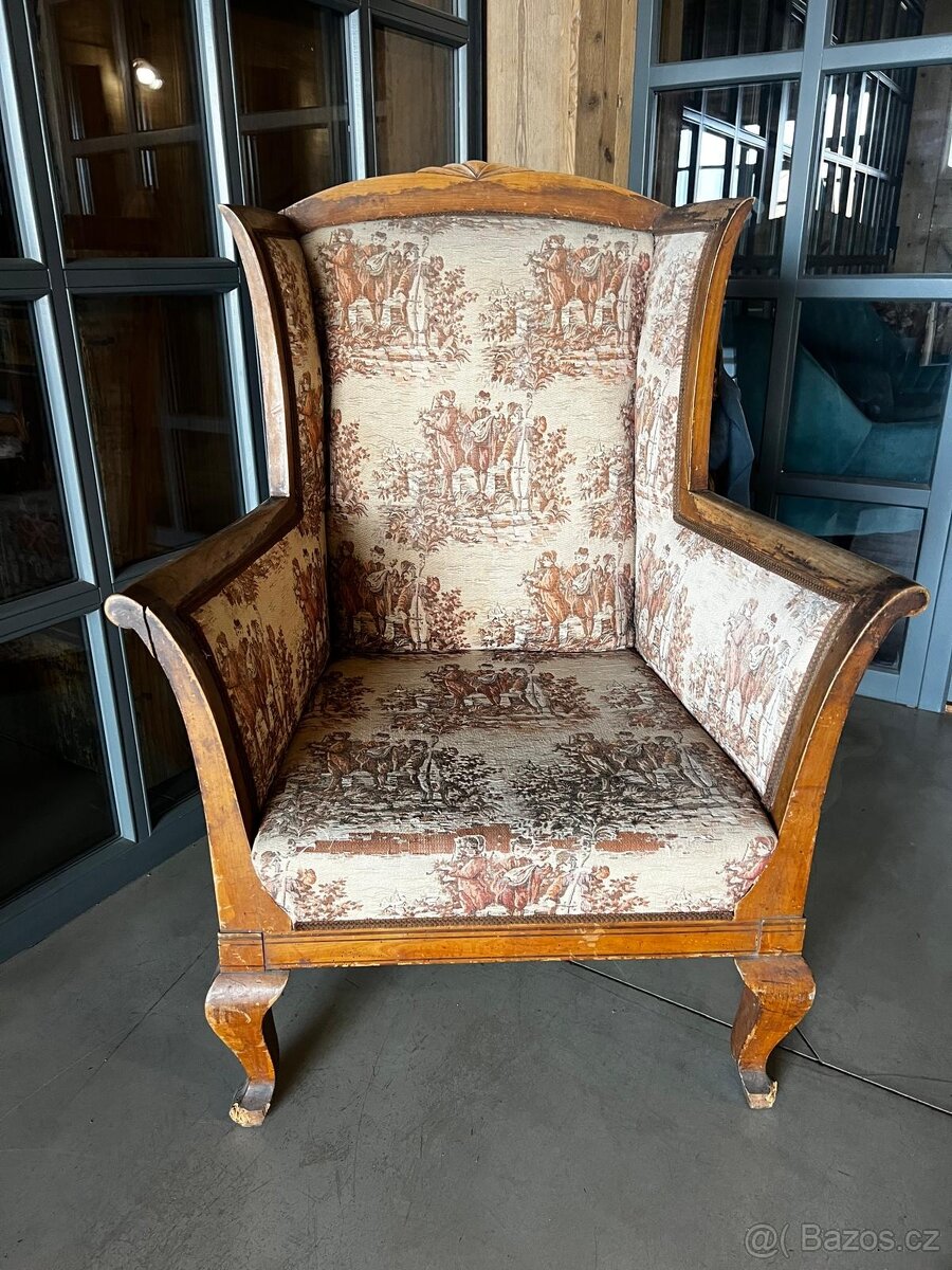 Historické křeslo