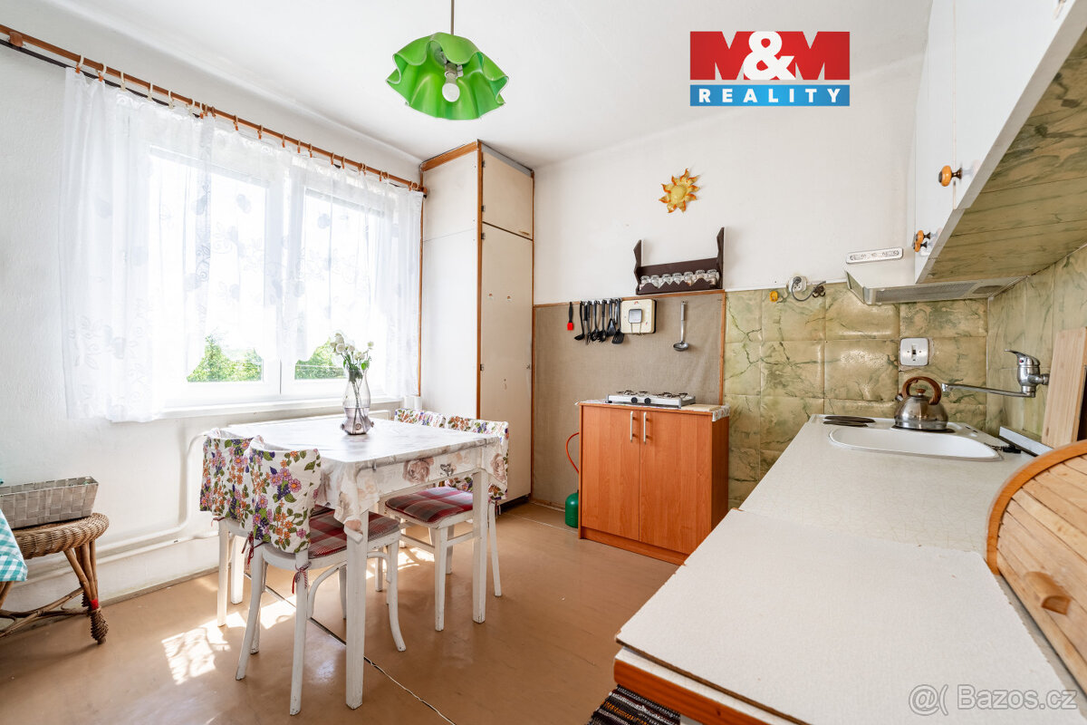 Prodej bytu 3+1 v Dešné