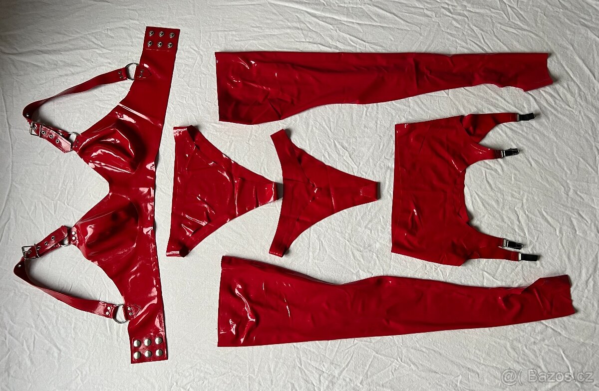 Latexový set oblečení - červený (LatexVogue)
