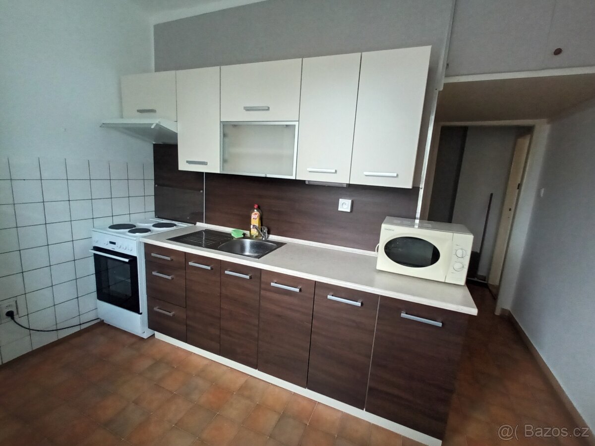 Pronájem bytu 2+1 Havířov - Město, ul. Křižíkova, 52 m2