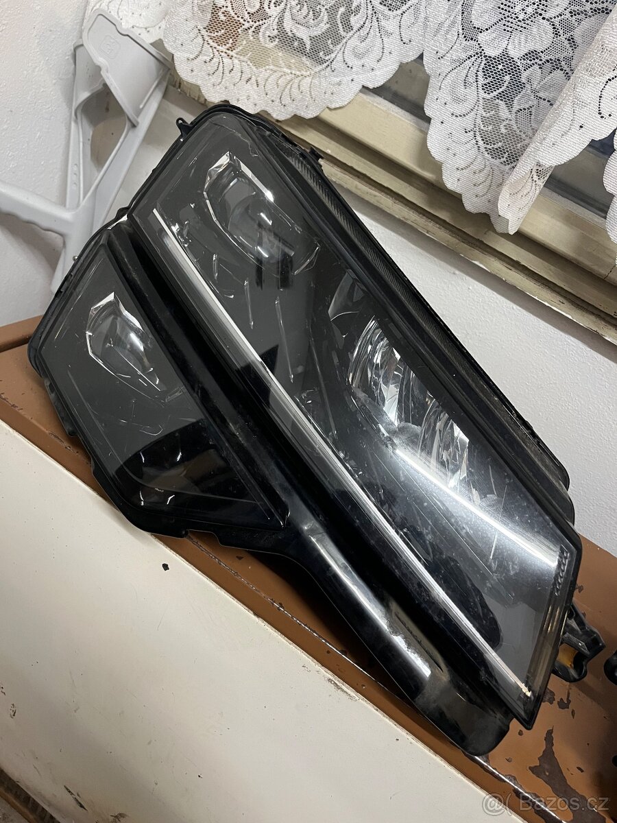 Světla přední led škoda karoq