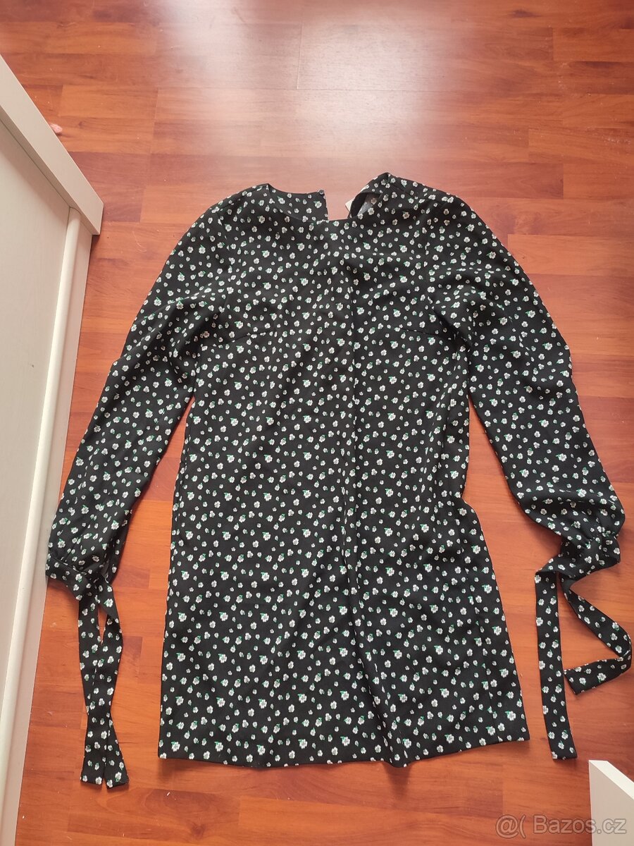 Podzimní šaty vel. 34 H&M
