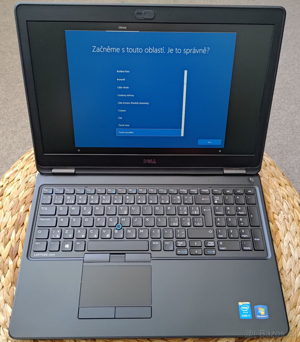 prodam DELL Latitude E5550 + docking station PR03X