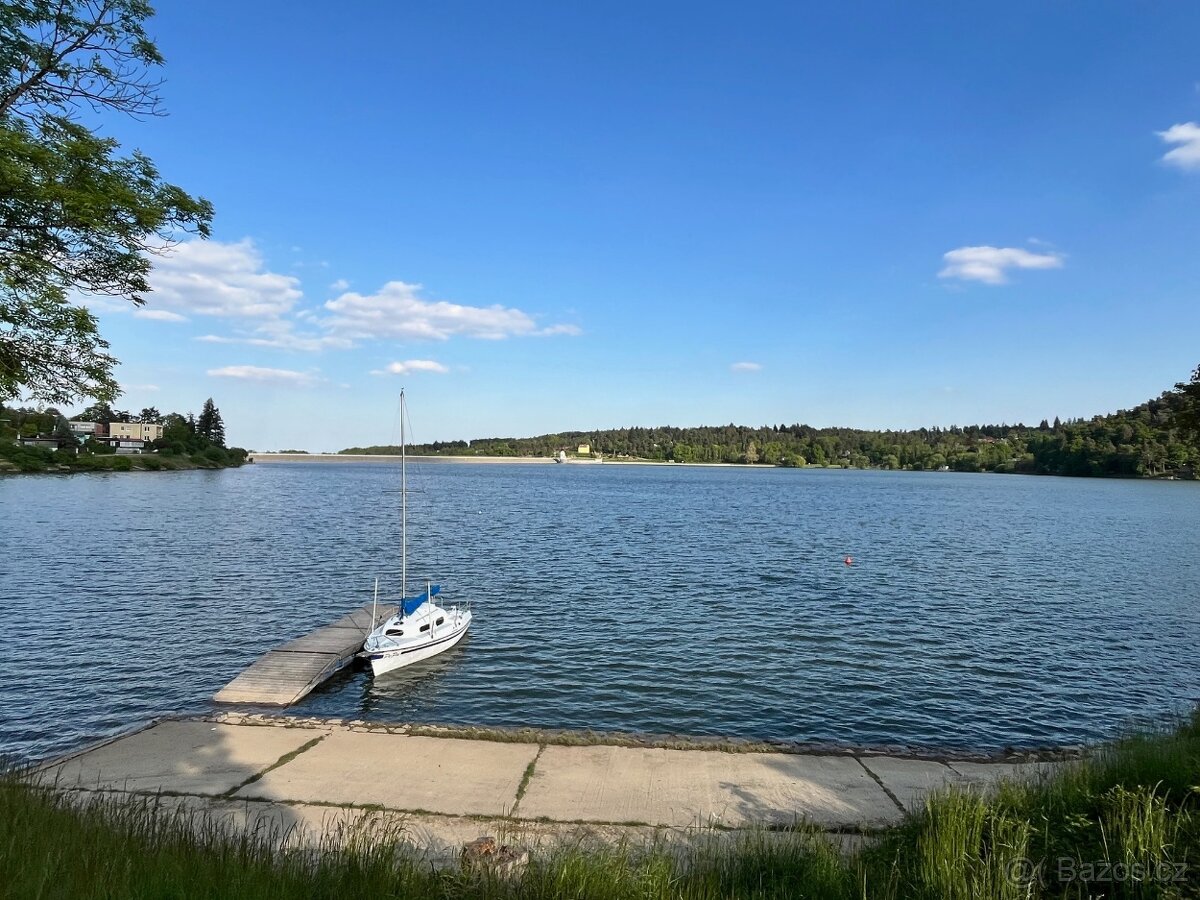PRODEJ CELOROČ.CHATY S PARK.-PŘEHRADA PLUMLOV