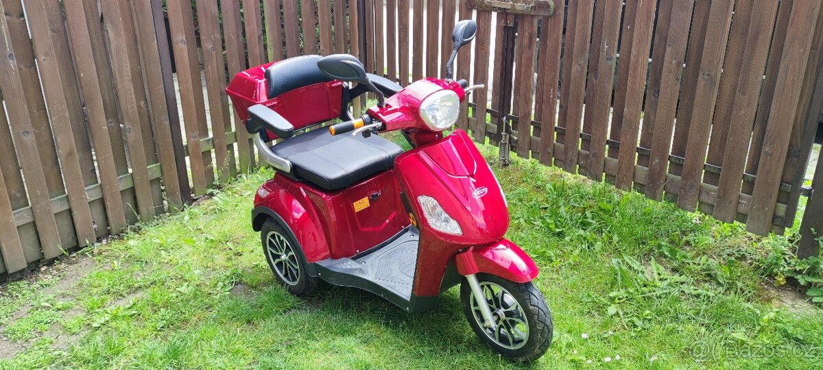 SELVO 3500 elektrický seniorský volnočasový vozík