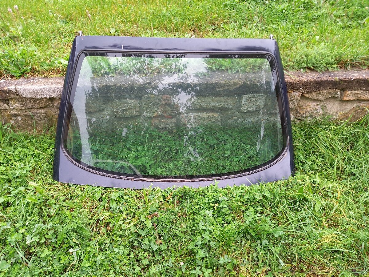Fiat Croma I zadní okno